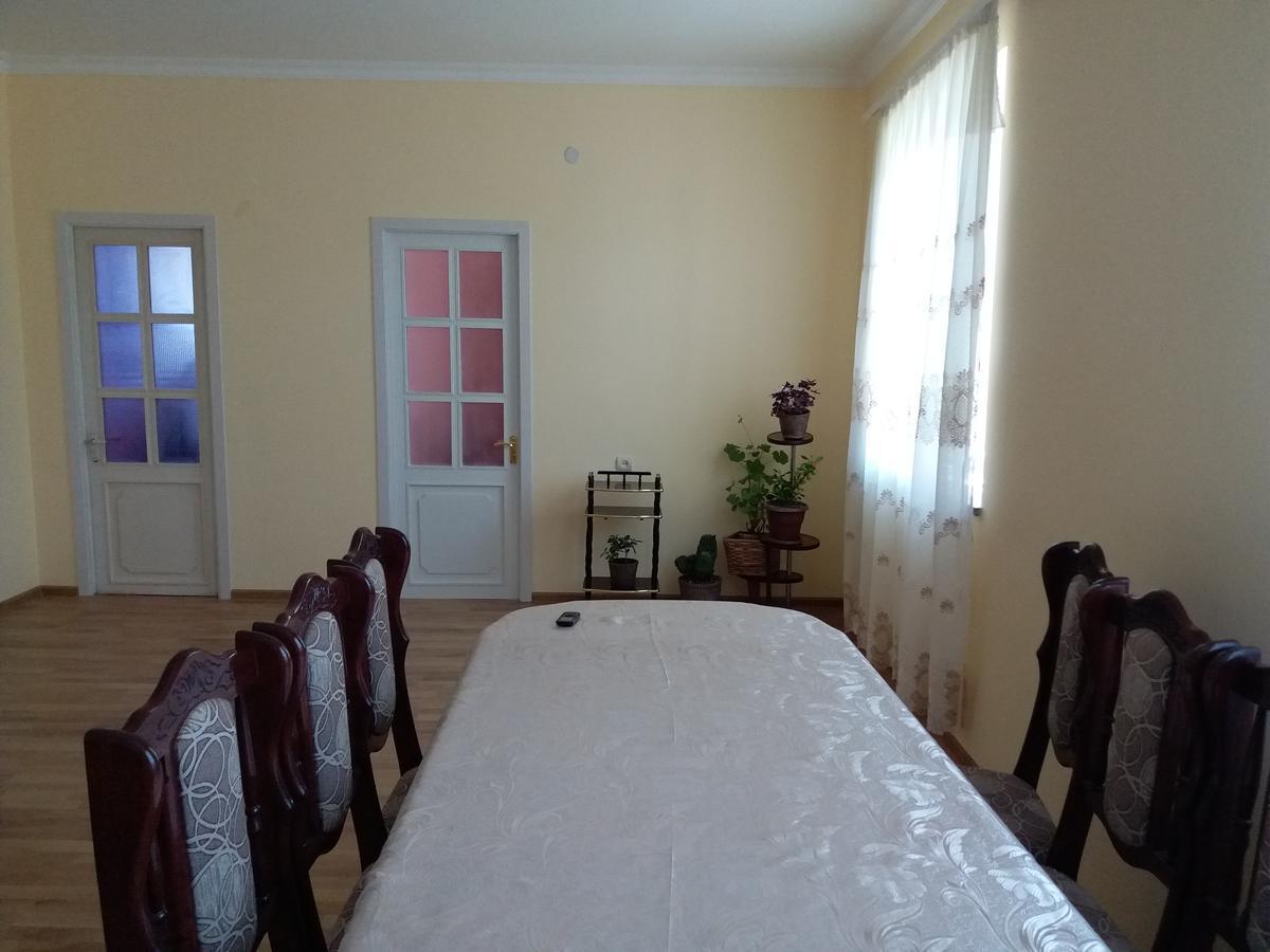 Areni Tavern-B&B Eksteriør billede